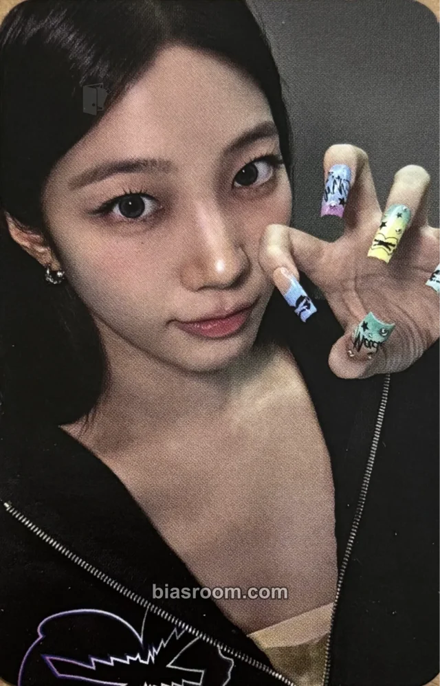Kazuha LE SSERAFIM Made My Night K-pop photocard