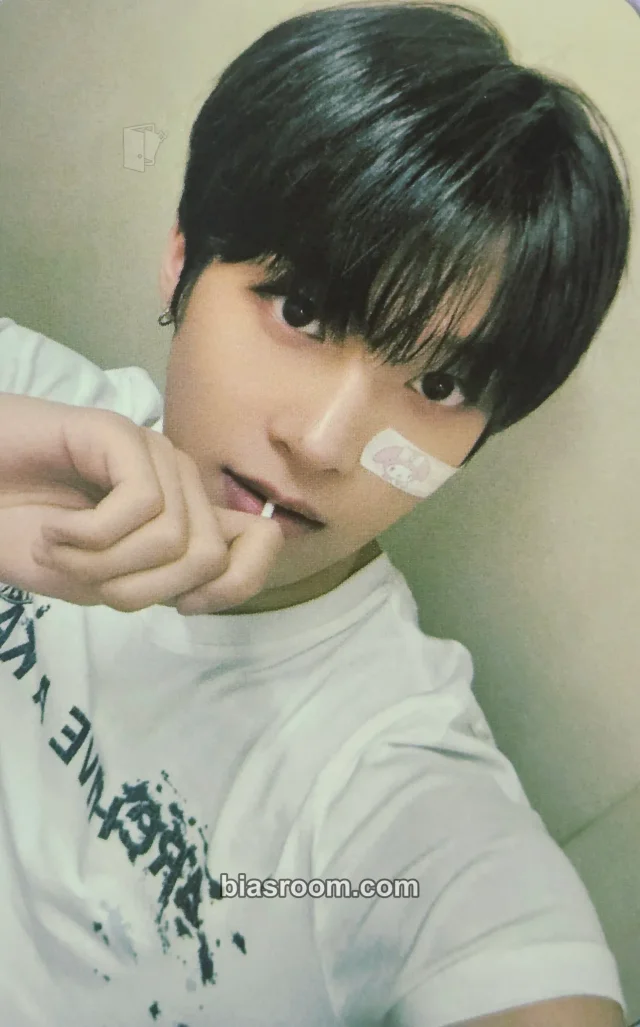 Junmin xikers ROUTE ZERO: The ORA K-pop photocard