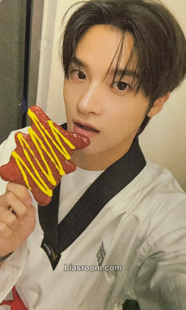 Junmin xikers ROUTE ZERO: The ORA K-pop photocard