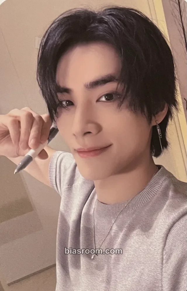 Xiaojun WayV Vision Wings K-pop Photocard