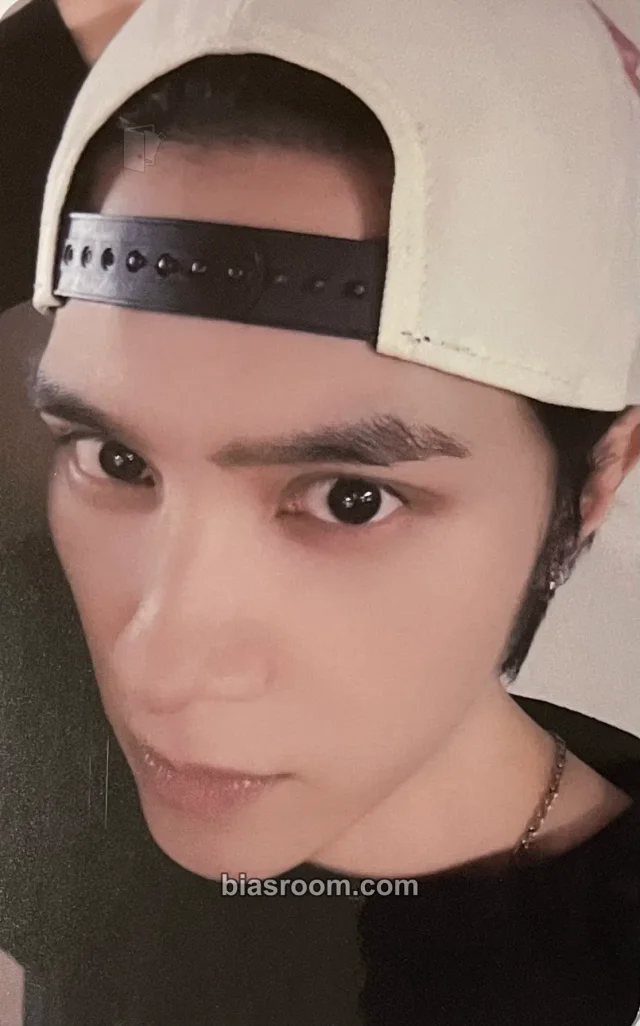 Hendery WayV Vision Wings K-pop Photocard