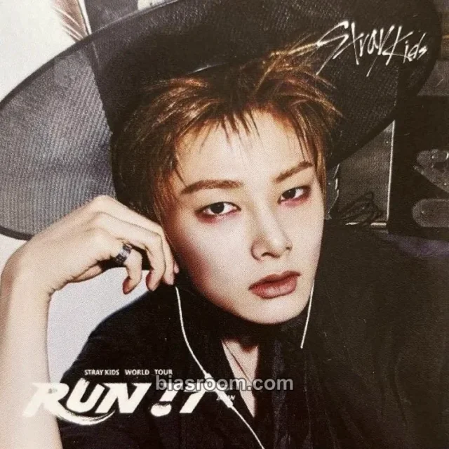 I.N Stray Kids RUN IT World Tour K-pop photocard