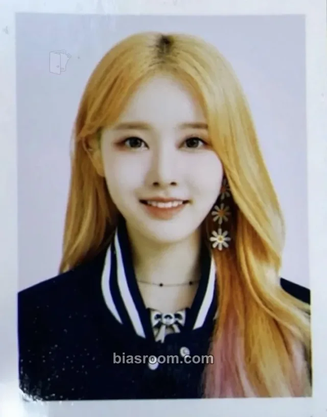 Sieun STAYC TEENFRESH World Tour K-pop photocard
