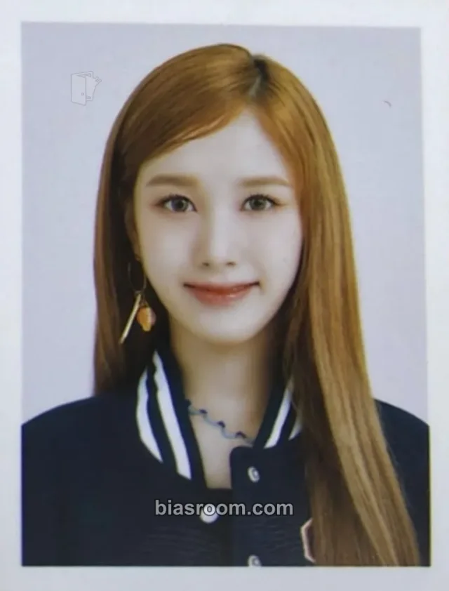 J STAYC TEENFRESH World Tour K-pop photocard