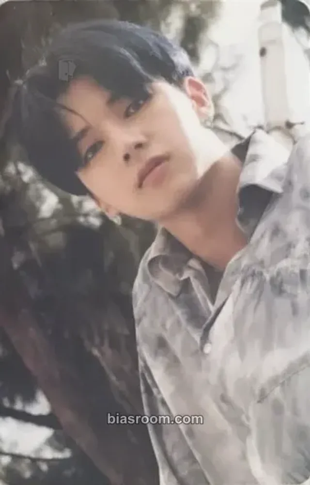 Wooyoung ATEEZ Higher Timepiece × ATEEZ K-pop photocard