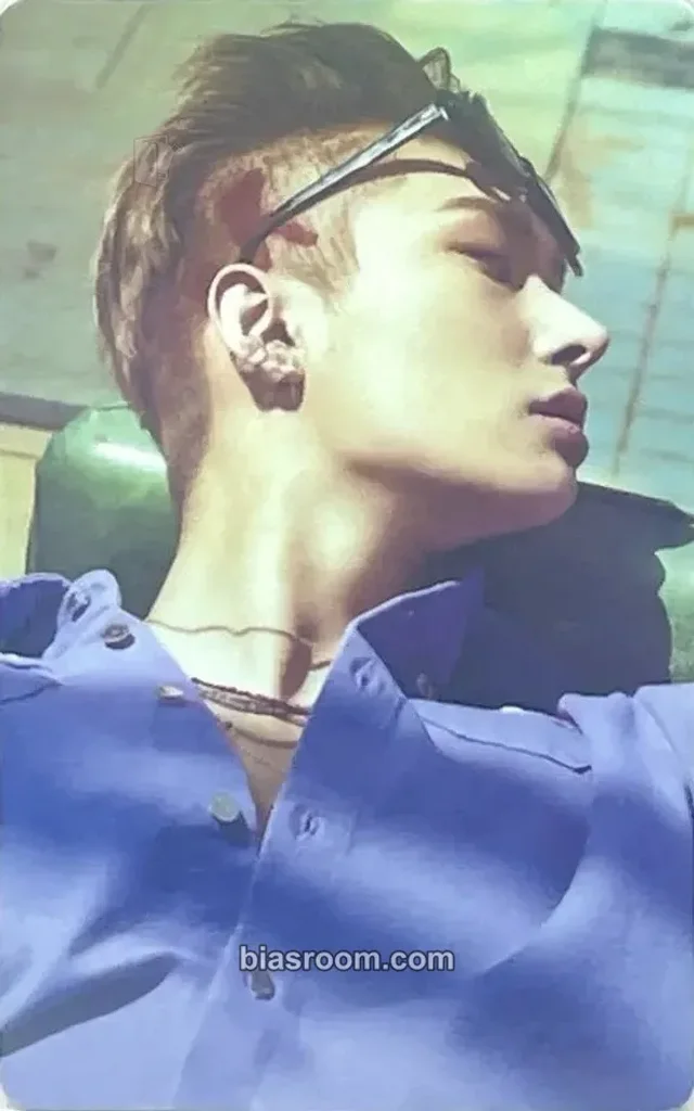 Photocard K-pop Mingi ATEEZ Higher Timepiece × ATEEZ