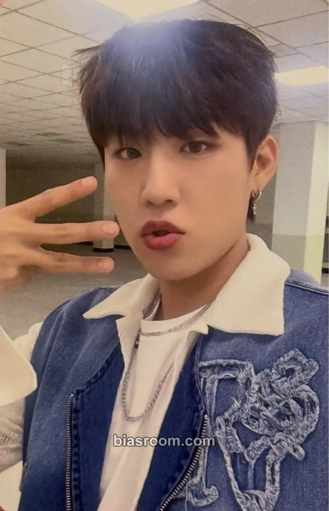 Woojin AB6IX THE FUTURE IS OURS : FOUND K-pop photocard