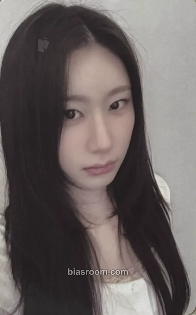 Chaeryeong ITZY Motto K-pop photocard