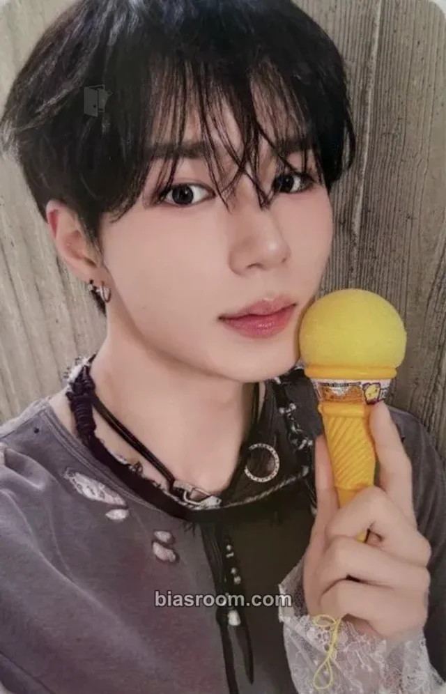 Photocard K-pop de Junseo ALPHA DRIVE ONE UNBREAKABLE : 少年BEAST