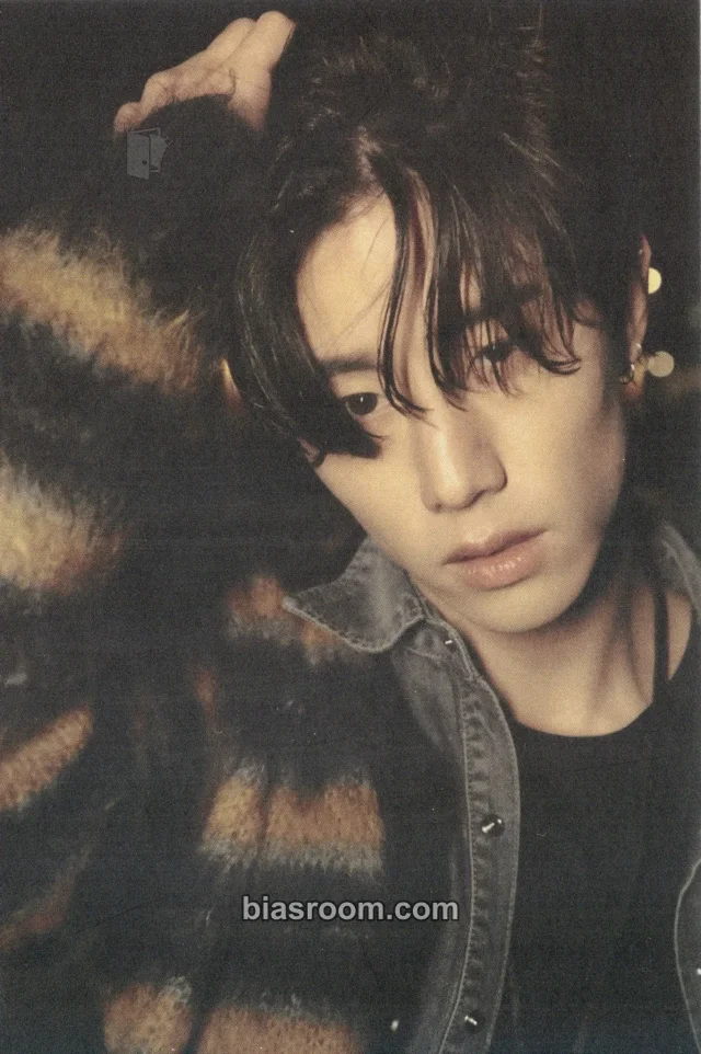 Mark GOT7 The Other Side (Mark Solo) K-pop Photocard