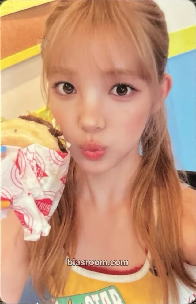 Yuha Hearts2Hearts Lemon Tang K-pop photocard