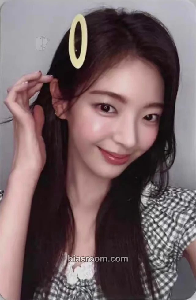 Lia ITZY Motto K-pop photocard