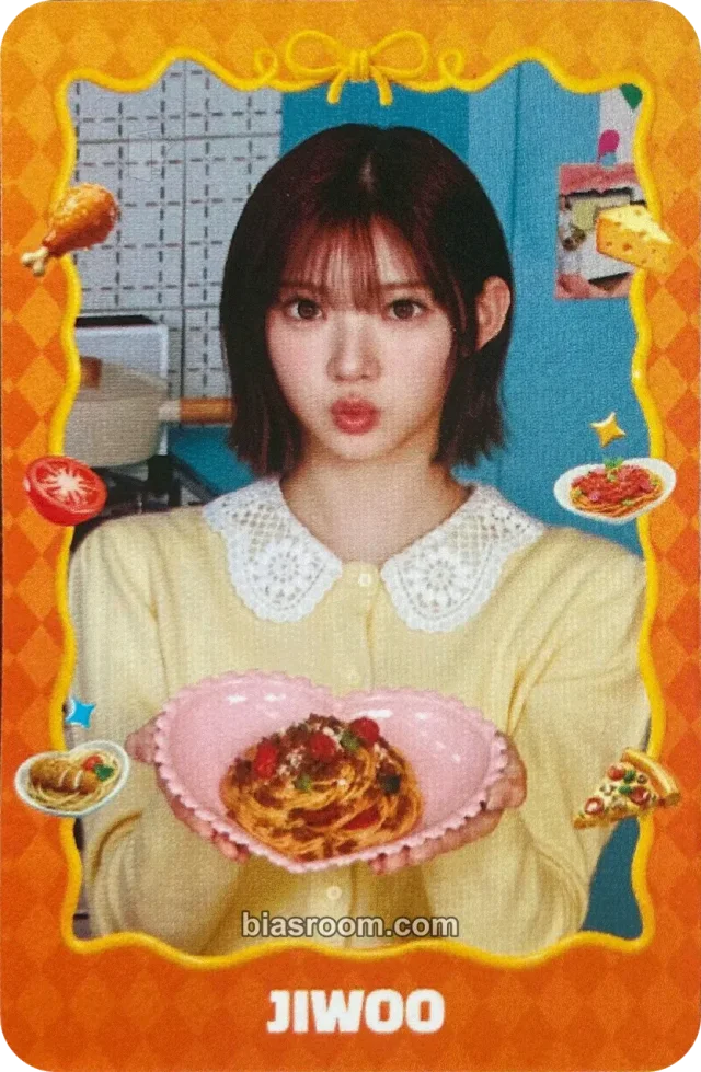 Jiwoo Hearts2Hearts Pop Spageti K-pop photocard