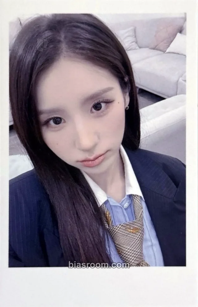 HeeJin ARTMS Hyper-Ego K-pop photocard