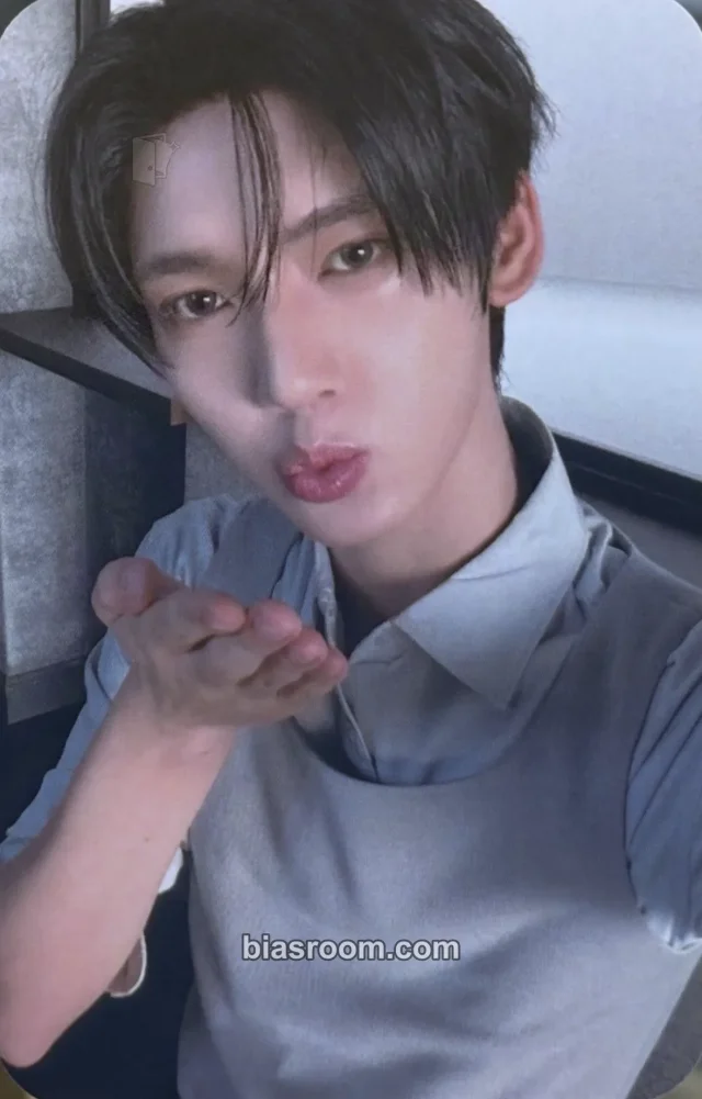 Yujin AND2BLE Sequence 02: Attraction K-pop 小卡