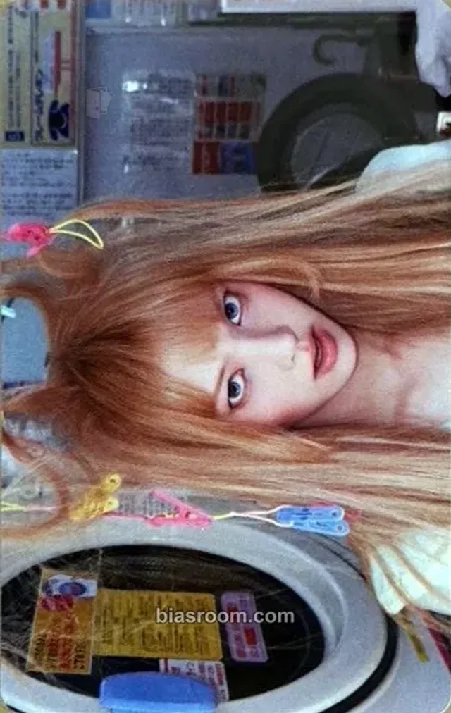 Yunah ILLIT BREAK EVEN K-pop photocard