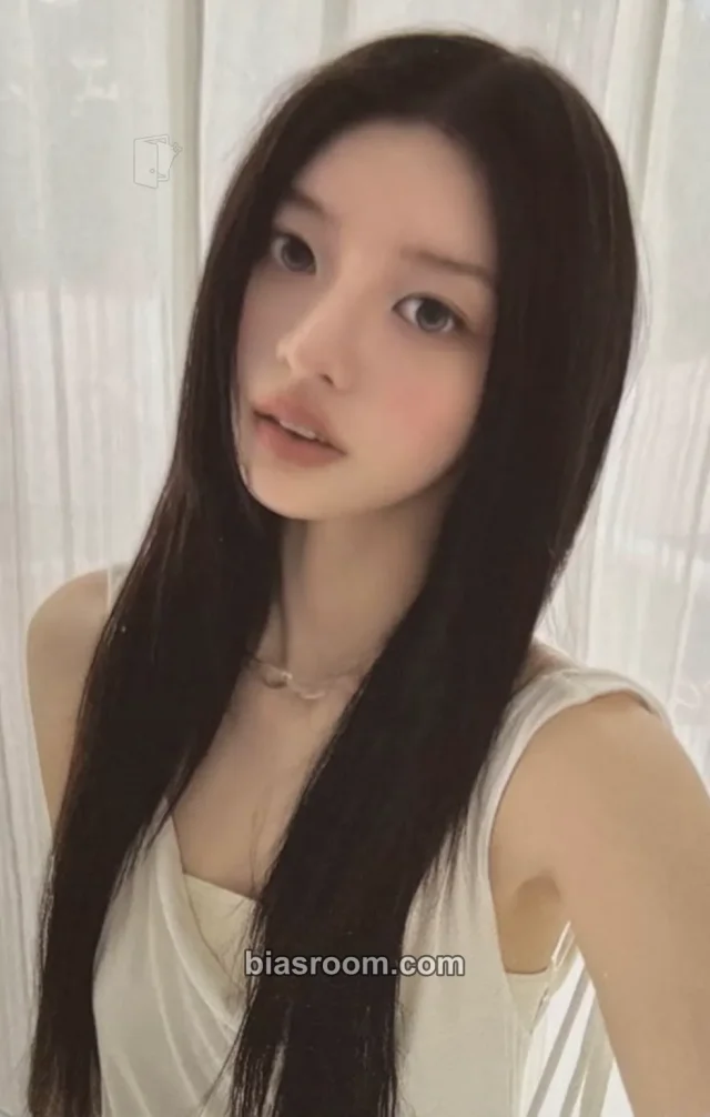 Minju ILLIT BREAK EVEN K-pop Photocard