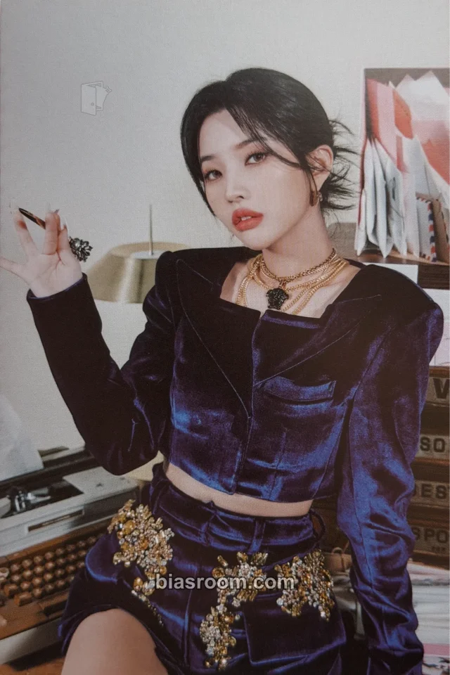 Soyeon i-dle 3rd Neverland Membership K-pop photocard
