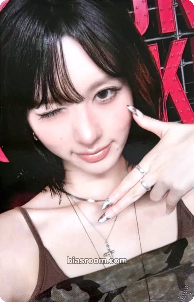 Gaeul IVE Looks Can Kill K-pop photocard