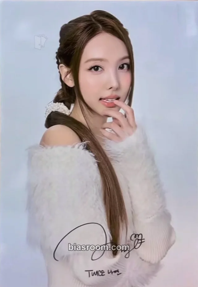 Nayeon TWICE 7-ELEVEN Taiwan x NAYEON K-pop photocard