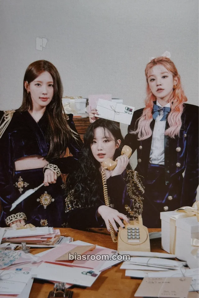 i-dle 3rd Neverland Membership K-pop Photocard