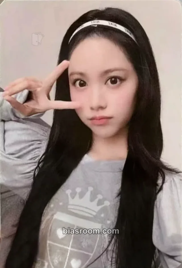 Carmen Hearts2Hearts Lemon Tang K-pop photocard