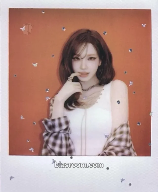 Liz IVE Looks Can Kill K-pop photocard
