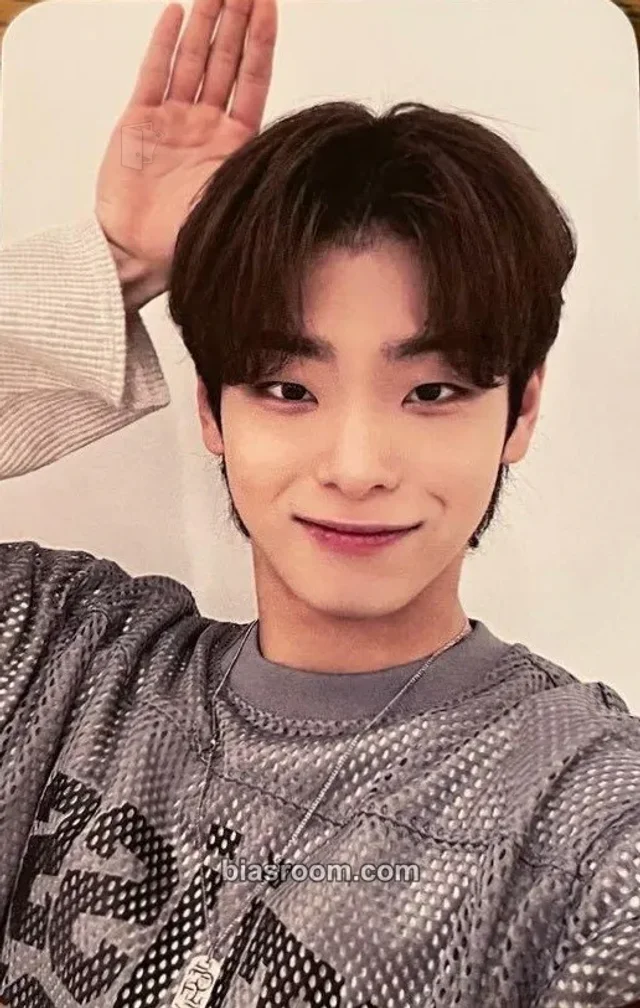 Dogyun 82Major X-82 K-pop photocard