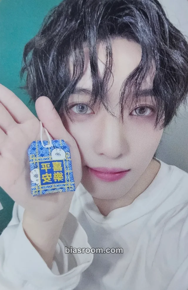 Yujun xikers ROUTE ZERO: The ORA K-pop photocard