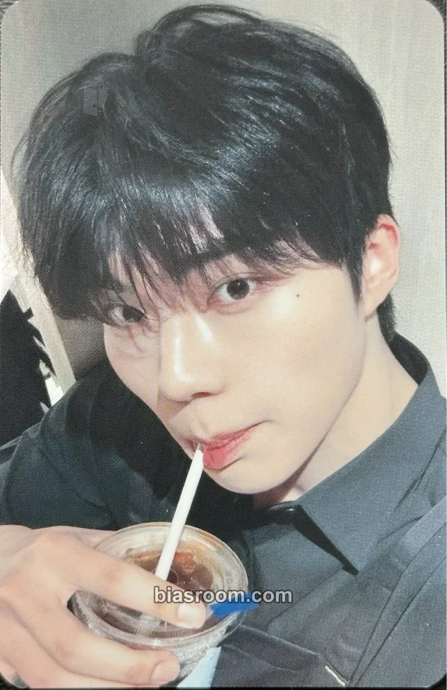 Gunwook ZEROBASEONE Ascend- K-pop Photocard