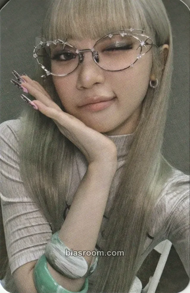Kim Chaewon LE SSERAFIM Made My Night K-pop Photocard