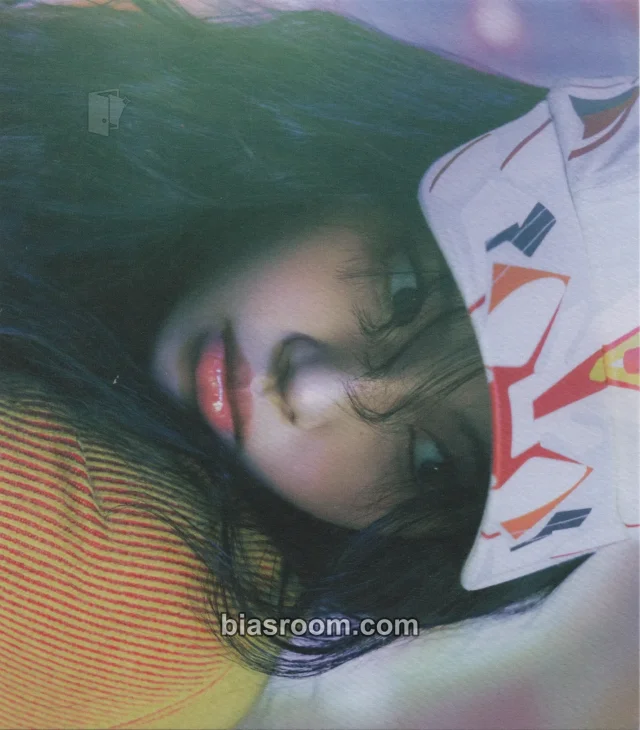 Hyein NewJeans Supernatural K-pop photocard