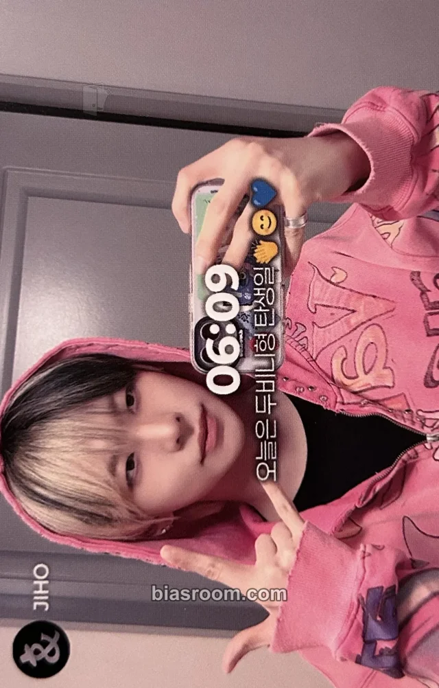 Jiho AMPERS&ONE DEFINITION K-pop photocard