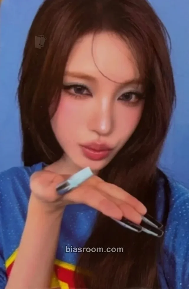 Liz IVE Looks Can Kill K-pop photocard
