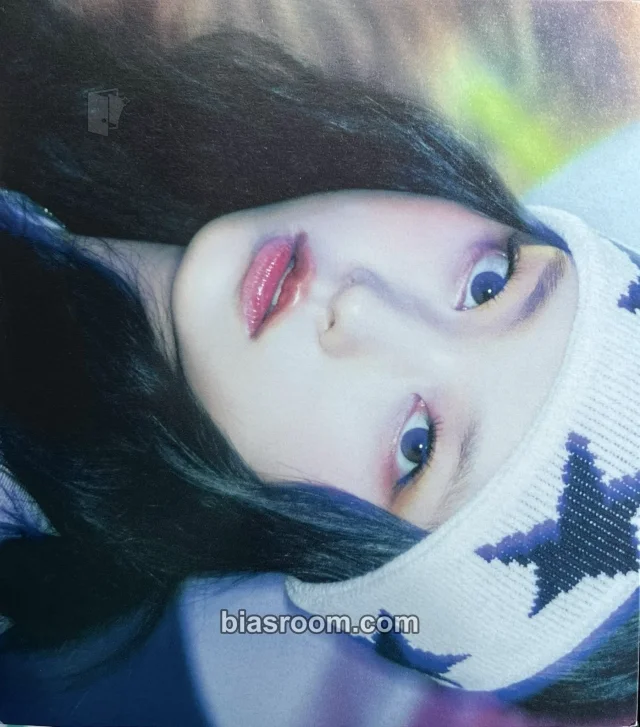 Haerin NewJeans Supernatural K-pop photocard
