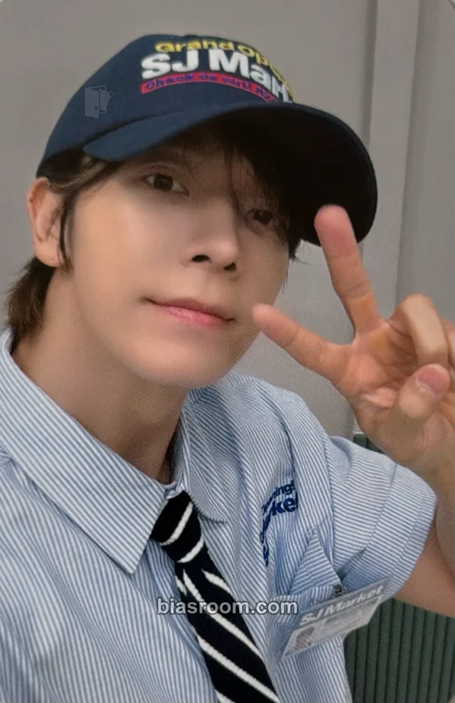 Donghae SUPER JUNIOR SJ Market K-pop photocard