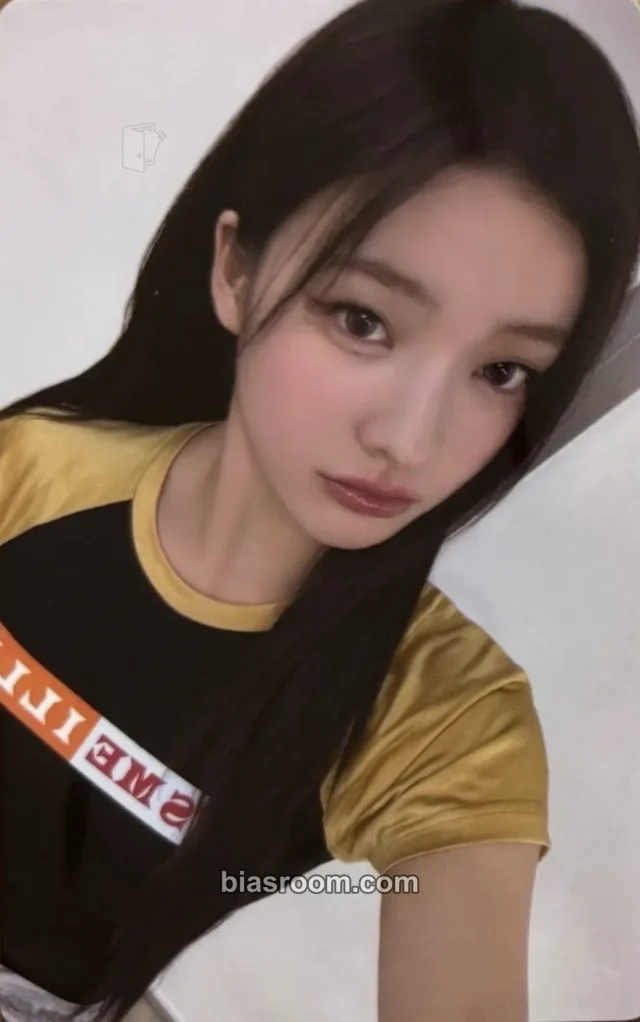 Iroha ILLIT BREAK EVEN K-pop photocard
