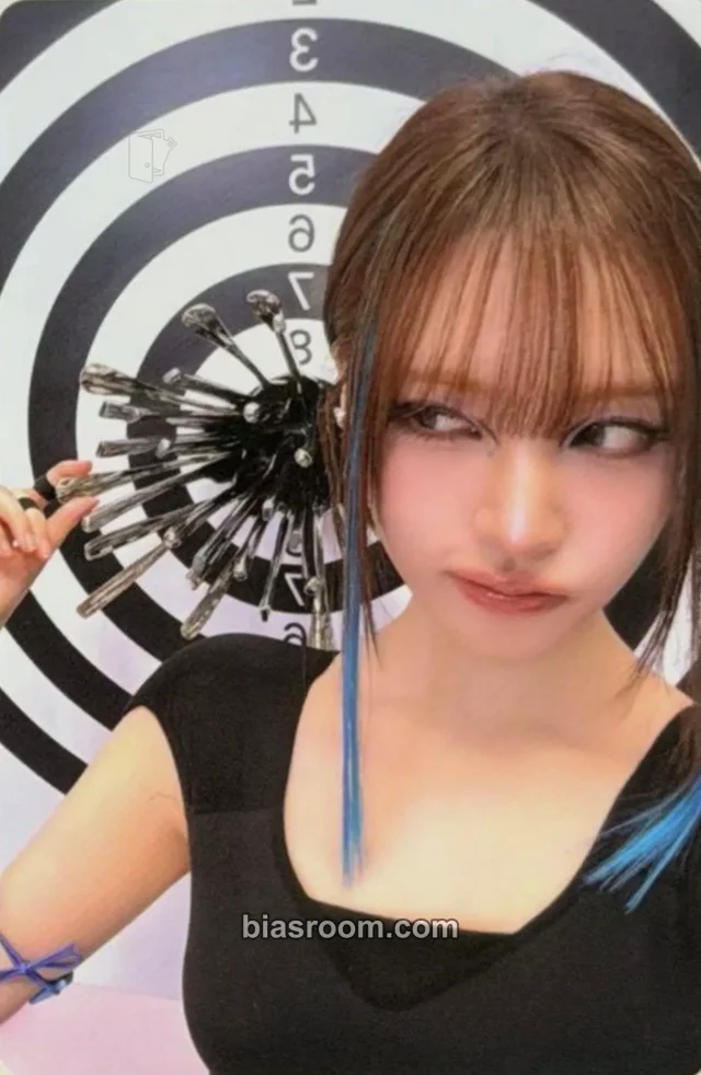 Photocard K-pop de Liz IVE Looks Can Kill