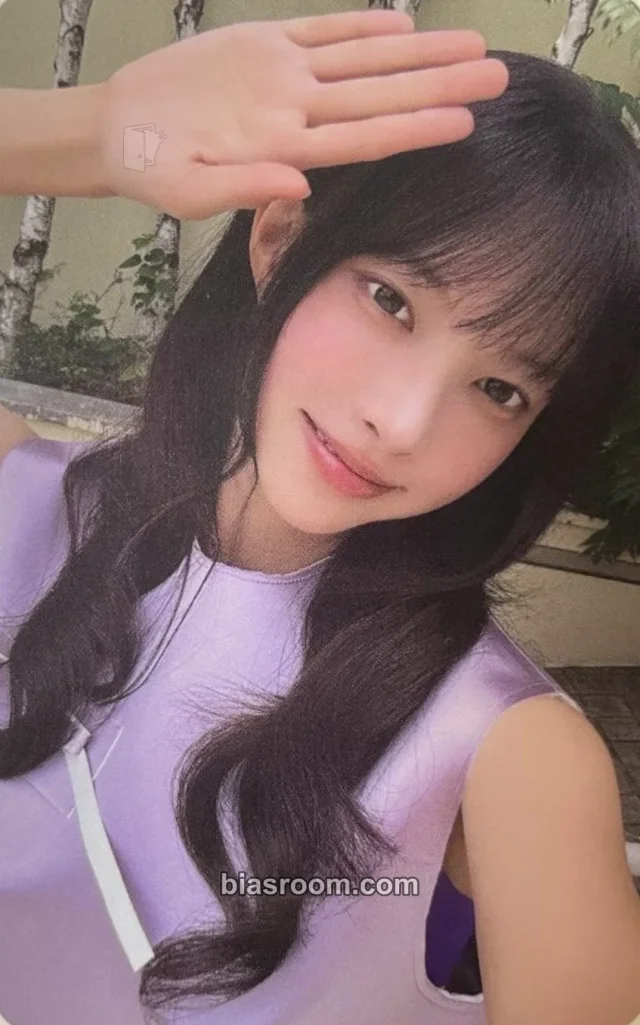 Yunah ILLIT BREAK EVEN K-pop photocard