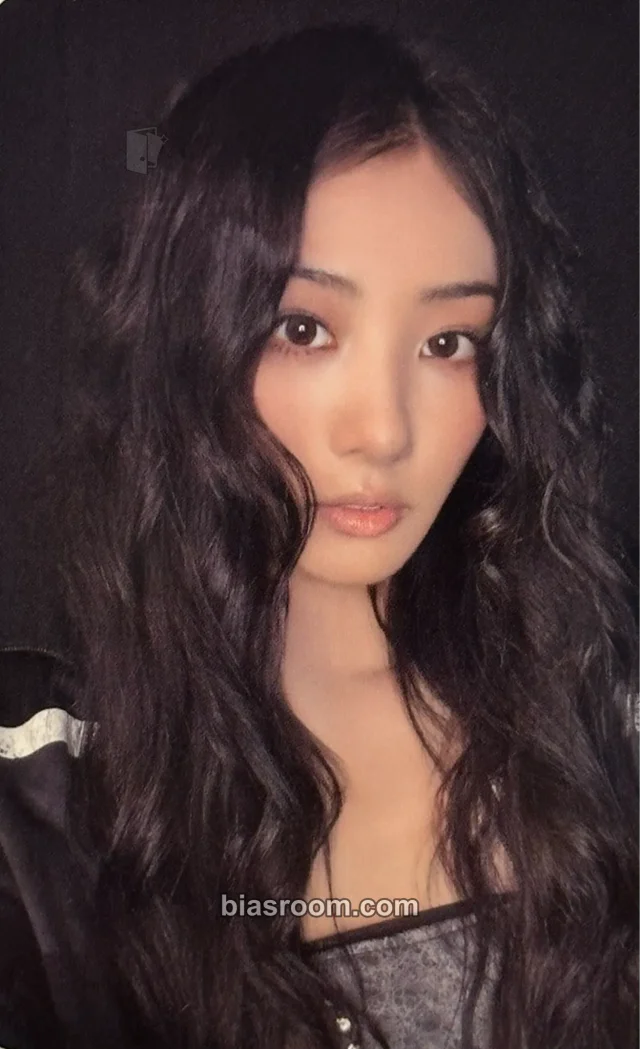Photocard K-pop Gawon MEOVV GO HARD