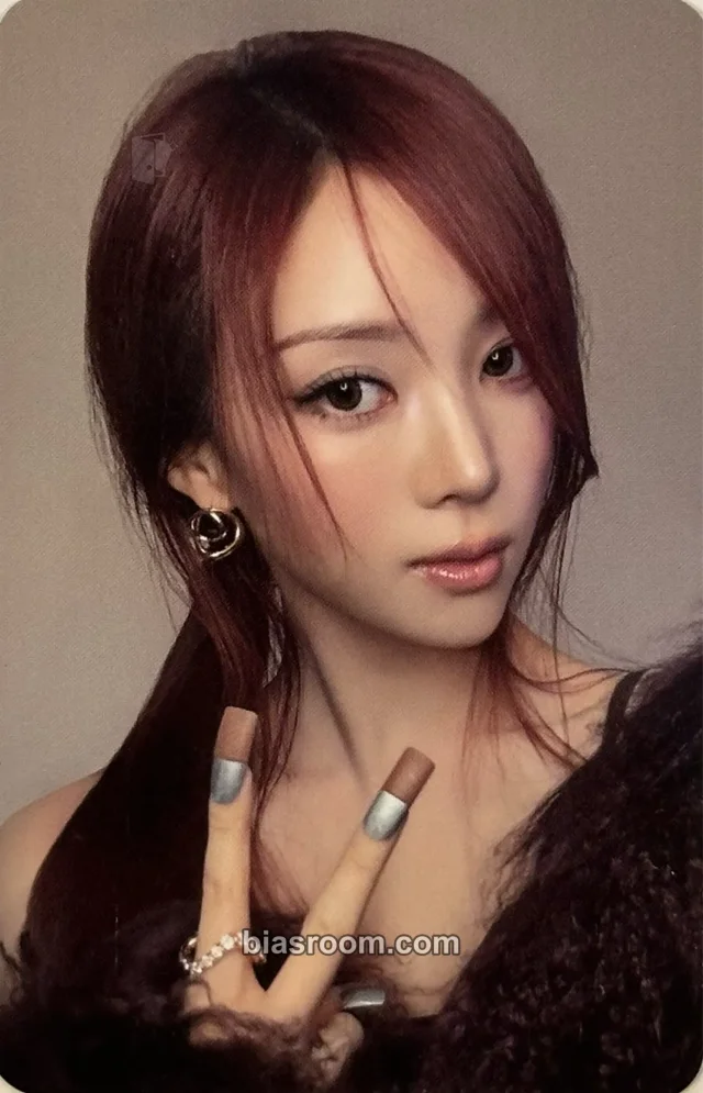 Narin MEOVV GO HARD K-pop photocard