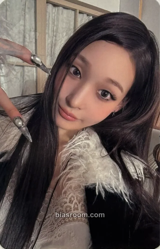 Annie ALLDAY PROJECT CRASH K-pop photocard