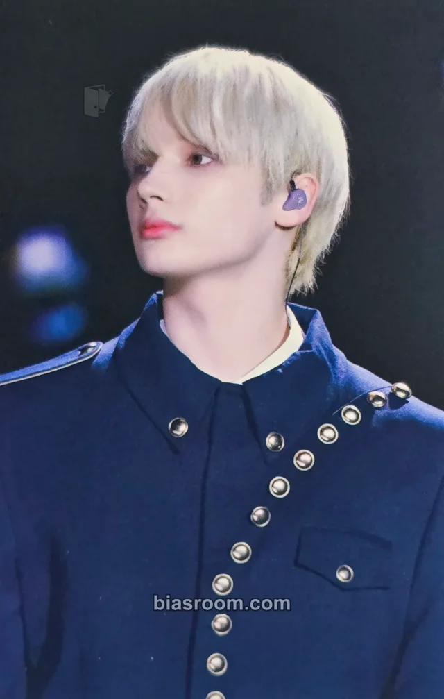 Huening Kai TOMORROW X TOGETHER Act: Tomorrow In Japan (Blu-Ray & Digital Code) K-pop photocard