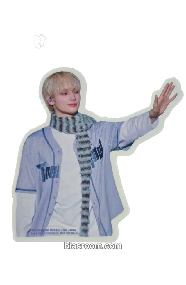 Huening Kai TOMORROW X TOGETHER Act: Tomorrow In Japan (Blu-Ray & Digital Code) K-pop photocard