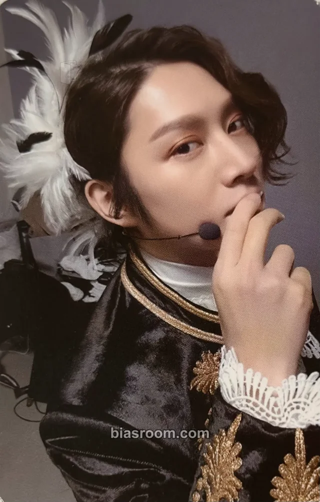 Heechul SUPER JUNIOR E.L.F. Official Fanclub K-pop photocard