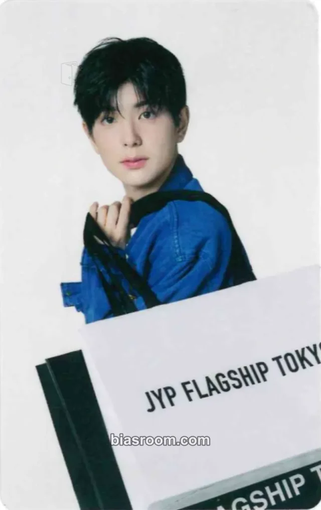 Yuki NEXZ JYP FLAGSHIP TOKYO K-pop photocard