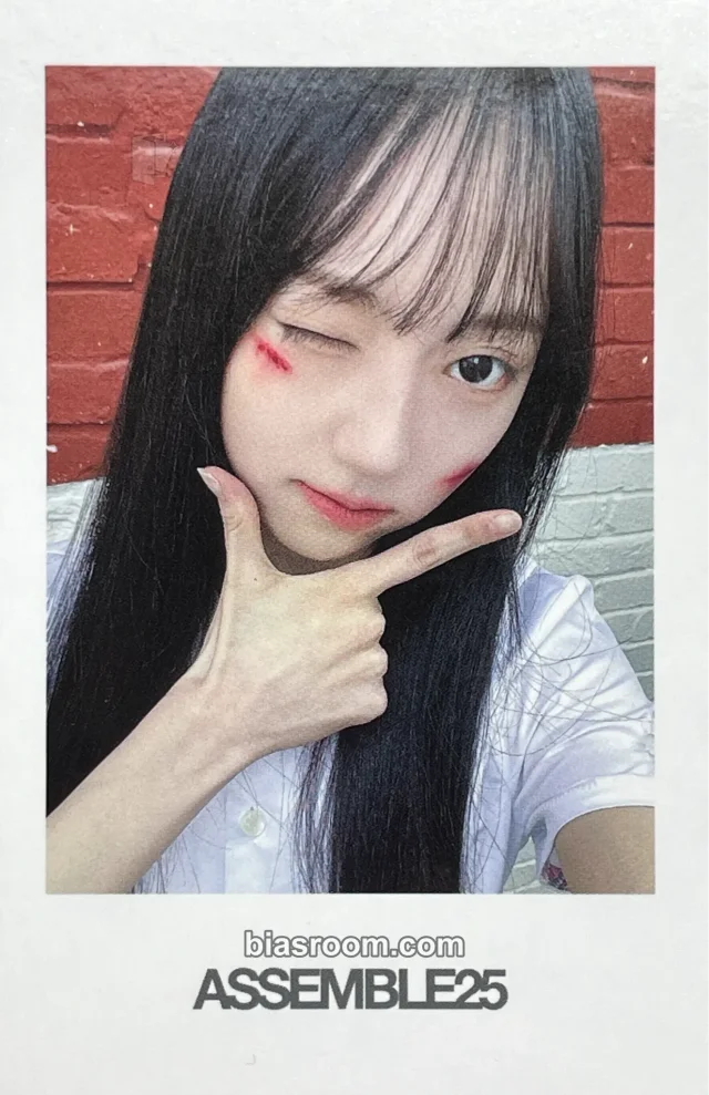 Shion tripleS Assemble25 K-pop photocard