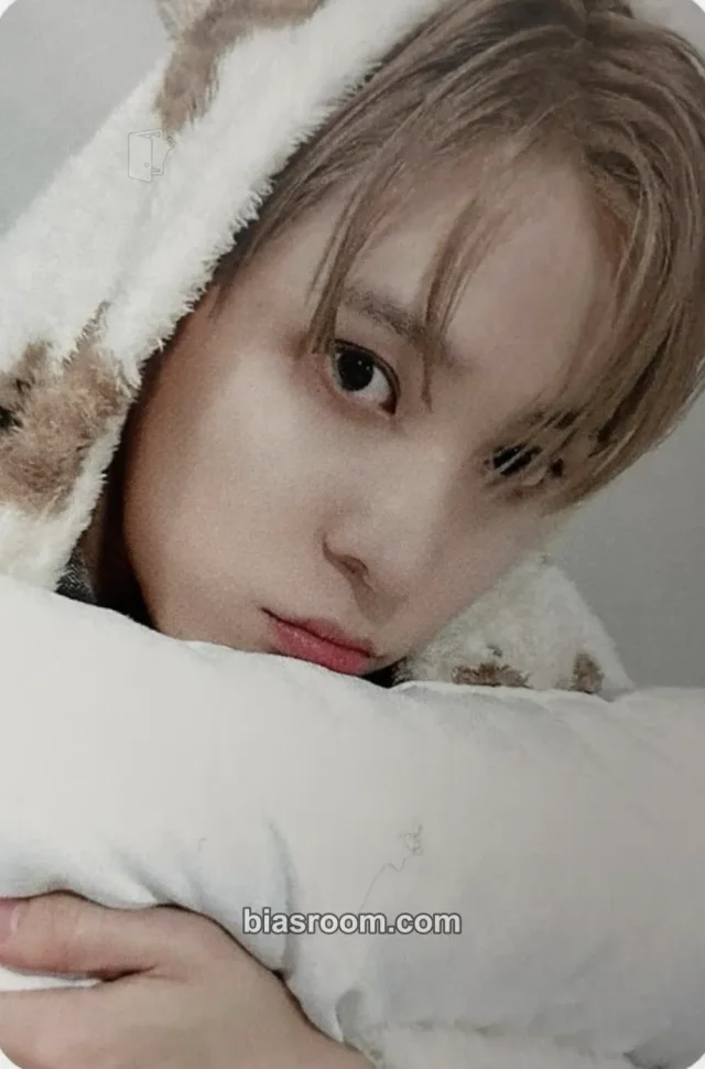 Yunho ATEEZ GOLDEN HOUR : Part.5 K-pop Photocard