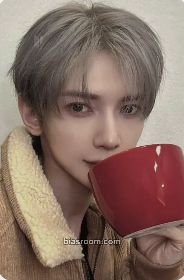 Photocard K-pop Yeosang ATEEZ GOLDEN HOUR : Part.5