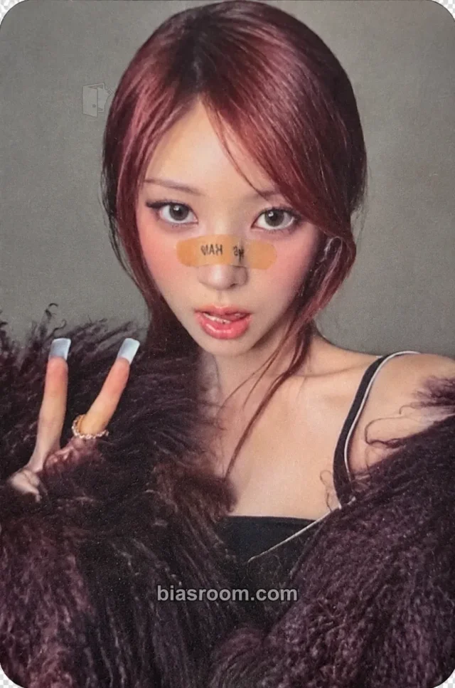 Narin MEOVV GO HARD K-pop photocard